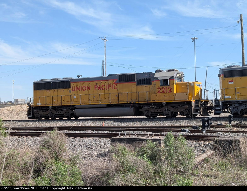UP 2212
